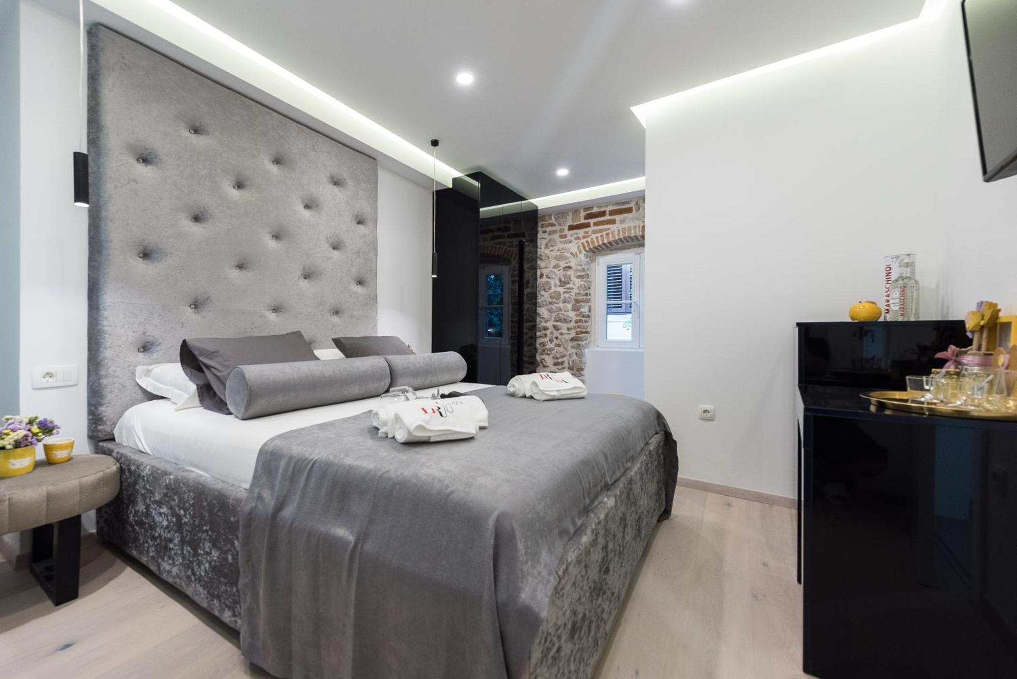 10 Heritage Rooms Zadar Exterior photo