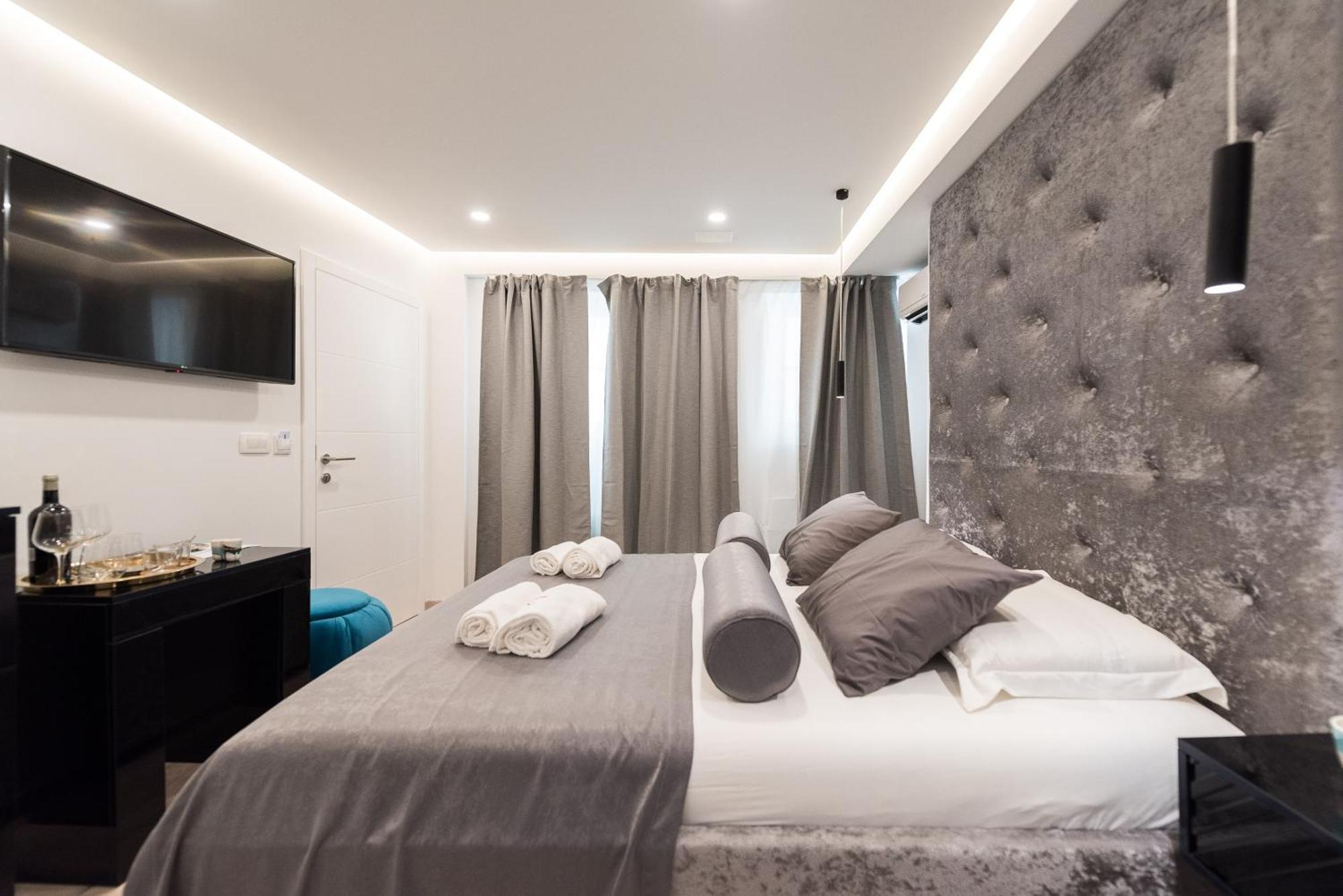 10 Heritage Rooms Zadar Exterior photo